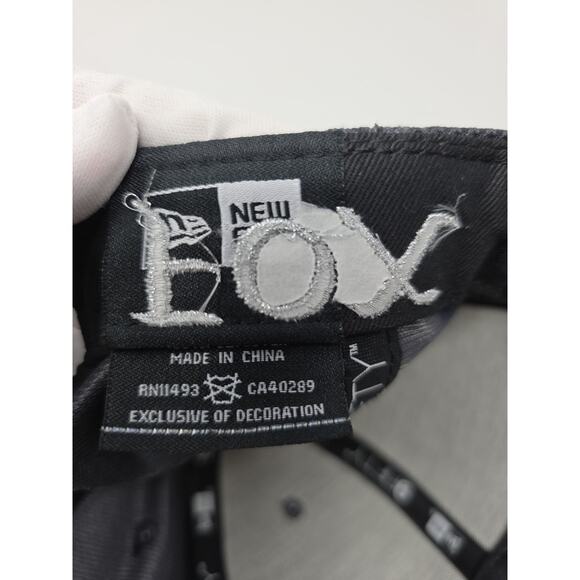 New Era 9FIFTY Cleveland Cavaliers FOX CAVS Snapback Black Mesh NBA Hat - Picture 6 of 8